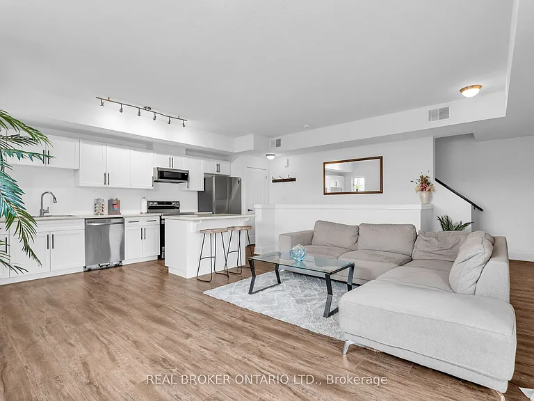 17 Centre St #311 — Photo 20