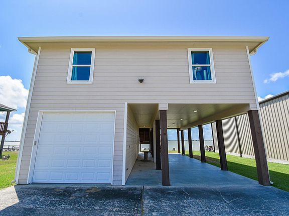 4th image of 1486 W Bayshore Dr