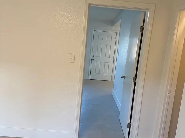 5699 Fullerton Ave #12 — Photo 6