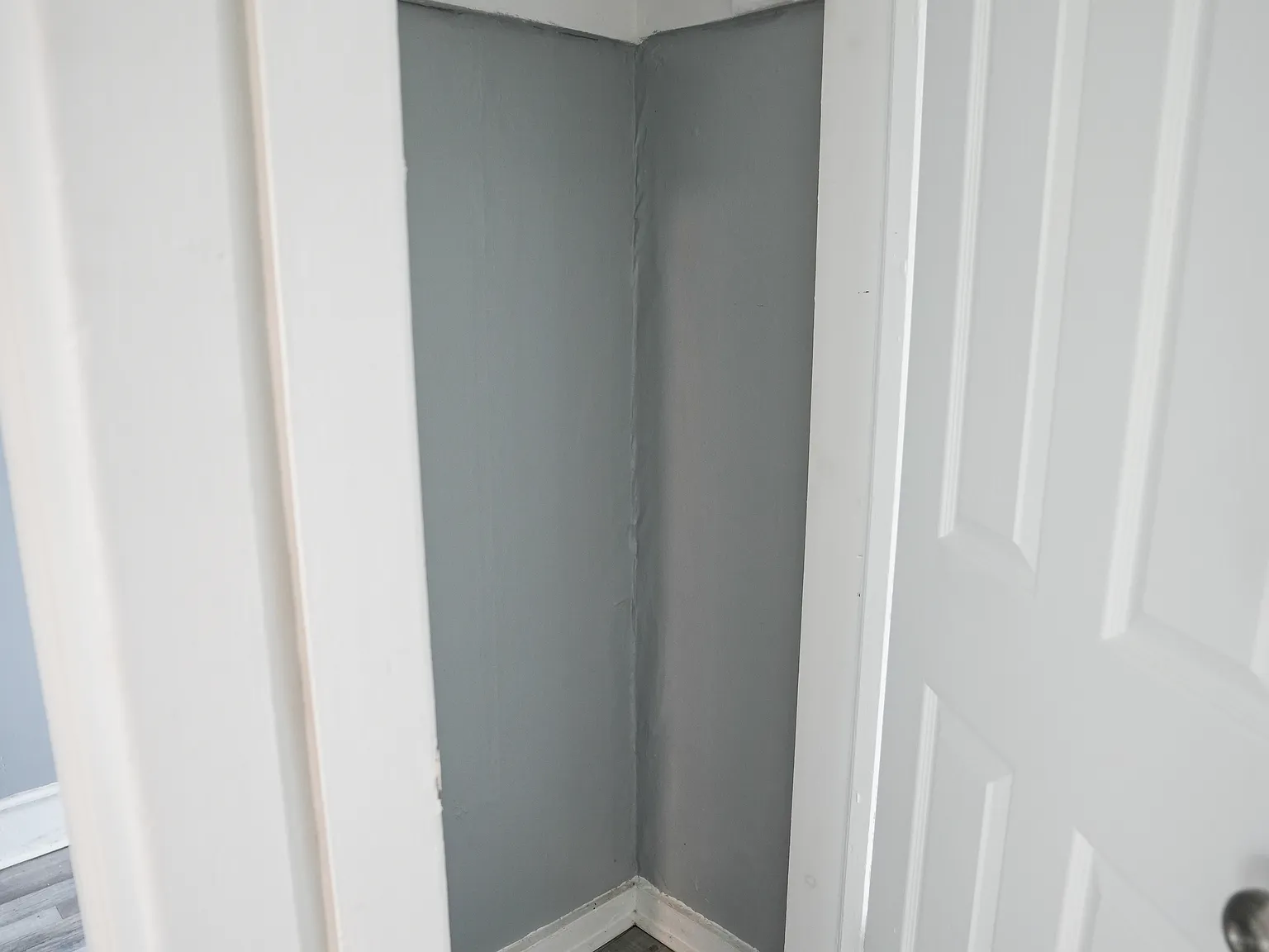 2 bed, 1000 sqft, $1,500 — Photo 4