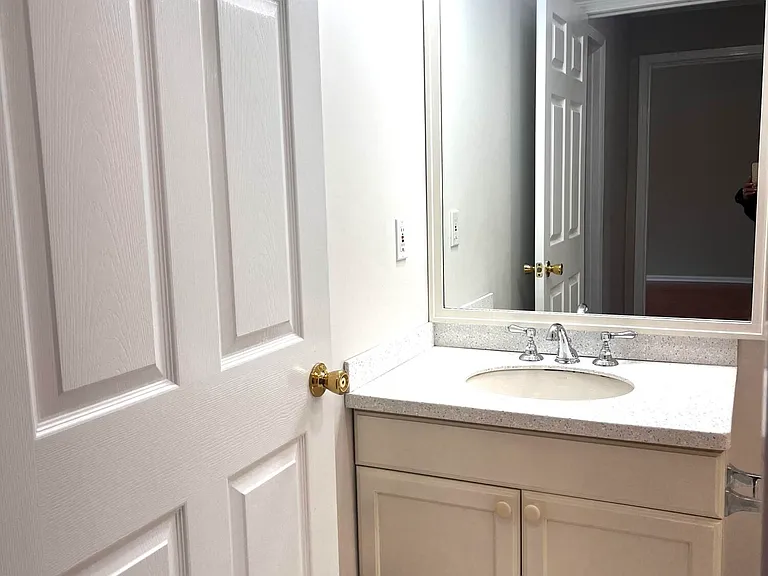 8 Buford Ct — Photo 22