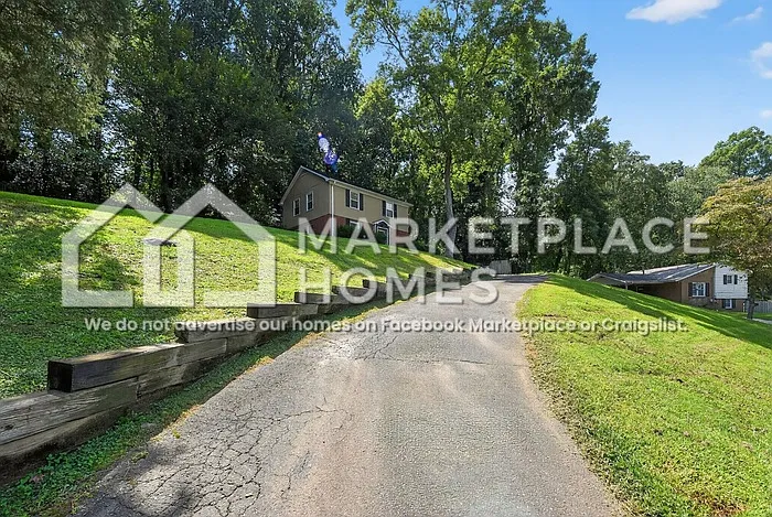 427 Whispering Pines Dr — Photo 23