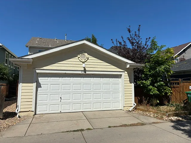2312 N Xenia St — Photo 6