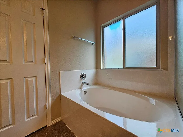 7112 Cokui Dr — Photo 14