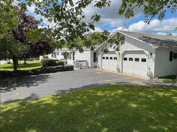 186 Eight Rod Road, Augusta, ME 04330
