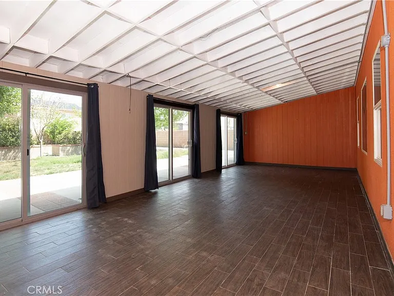 619 W Avenue H13 — Photo 43