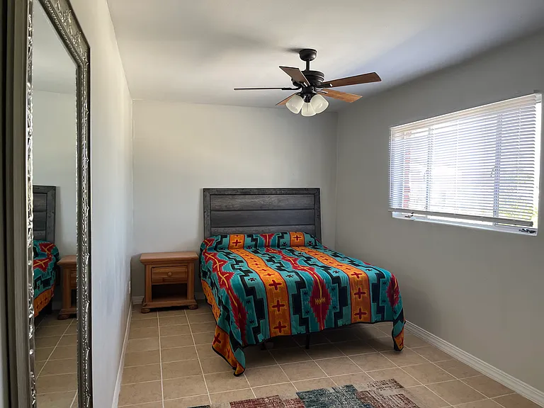 large and Updated 776 SF 1 Bedroom just 4 Blocks From UNM — Photo 11