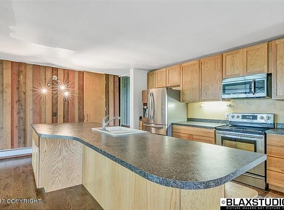 2nd image of 1450 McGrath Rd