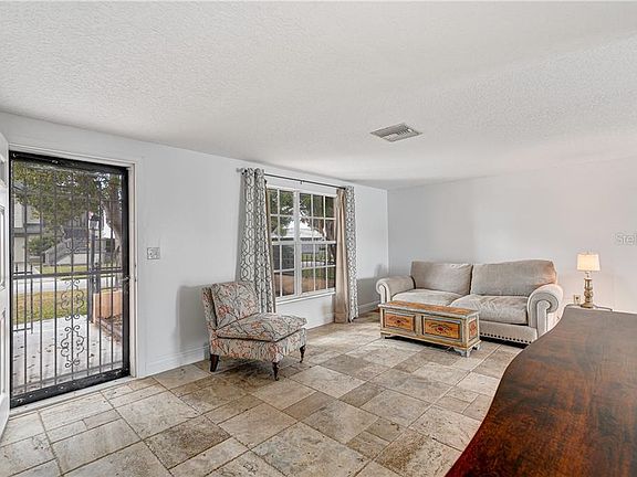 5th image of 15636 Donzi Dr