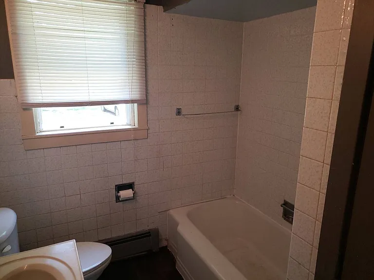 815 McIntosh St — Photo 10