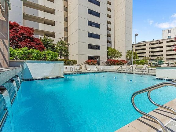 4th image of 200 Wagner Pl APT 1103
