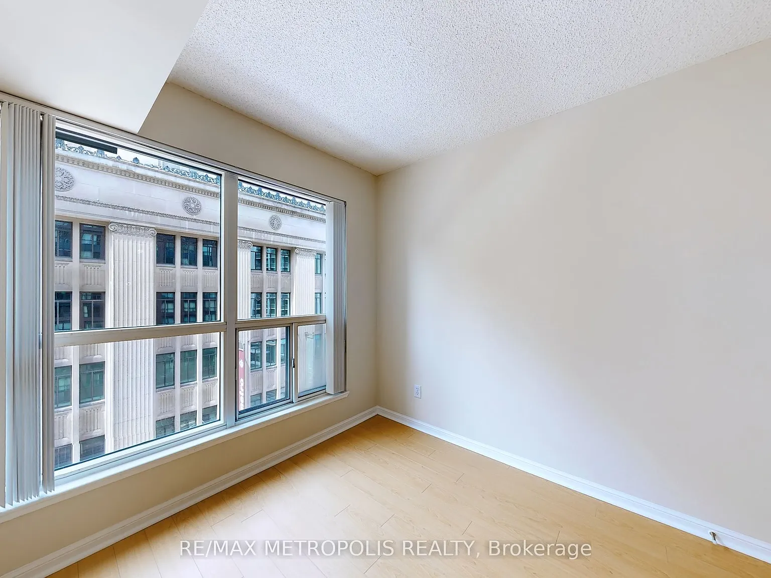2 bed, $2,750 — Photo 4