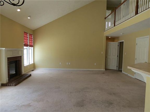 5th image of 250 Sussex Way