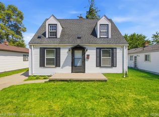 14227 Hobart Ave, Warren, MI 48089