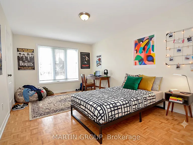 2083 Pen St — Photo 15