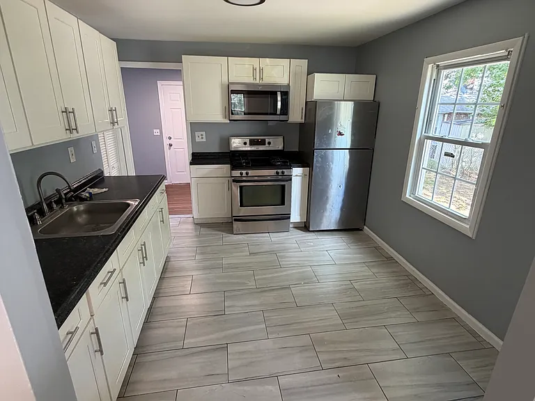 424 Pearl Hbr — Photo 4