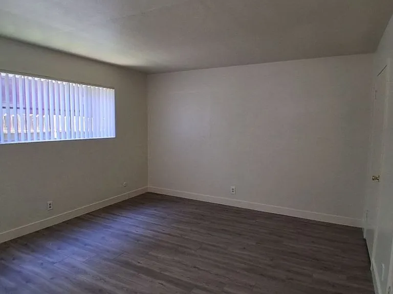 EastGate Gardens Apts — Photo 6