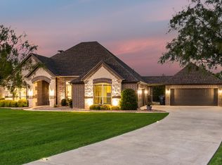 801 Eagle Pass, Royse City, TX 75189