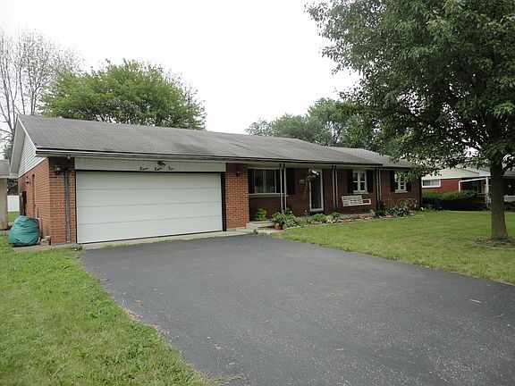2nd image of 1195 Parkway Dr