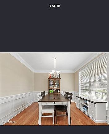 3rd image of 628 W Glenview Dr
