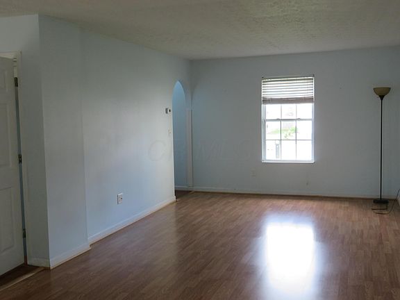 4th image of 1989 Arden Forest Ln