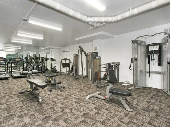 555 Kappock Street 2E image 19 of 19