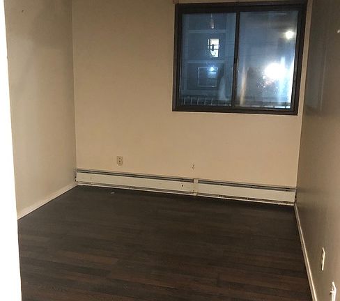 5th image of 12914 64th St NW