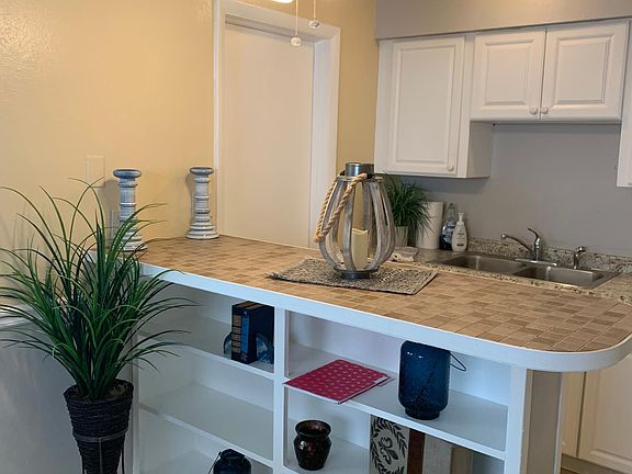 5th image of 3237 Edgewood Ave #1