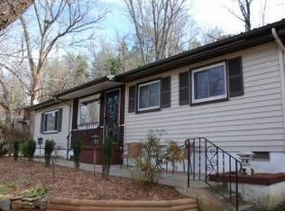 21 Arco Rd, Asheville, NC 28805