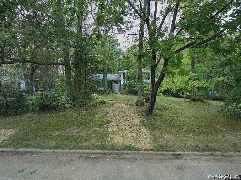 1st image of 42 Juneau Boulevard