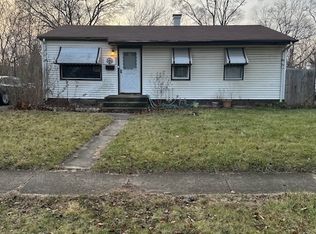 22218 Clyde Ave, Sauk Village, IL