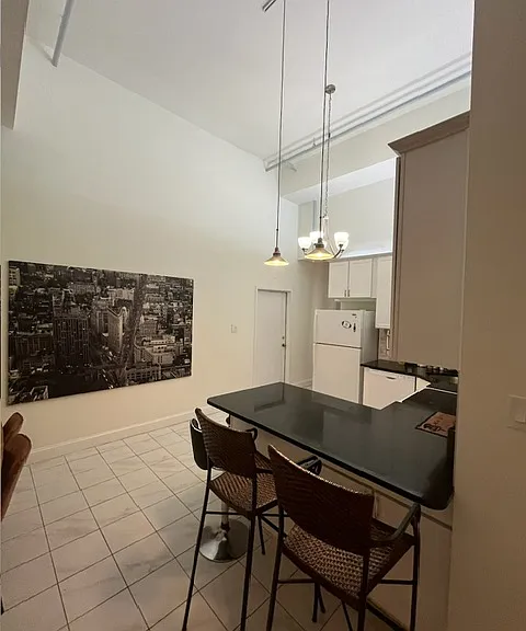 15 S Bank St #6 — Photo 4