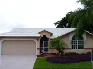 8633 Rosalie Ct, Boynton Beach, FL 33472
