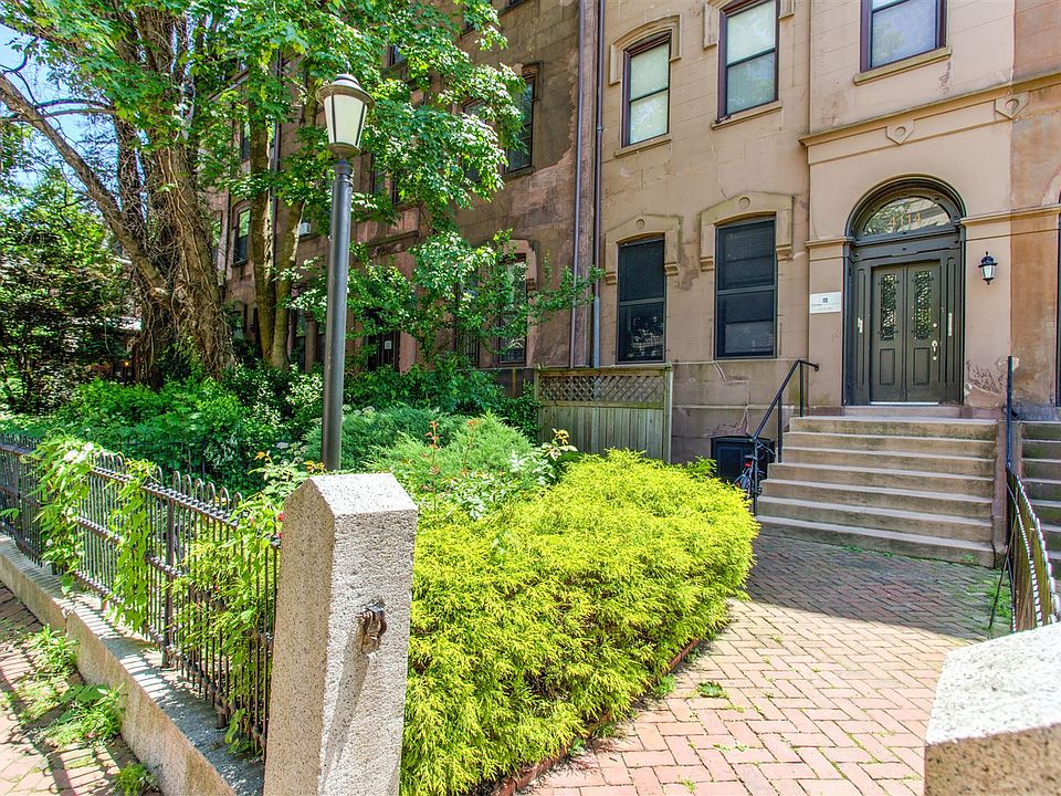 UCA 4114 Spruce
