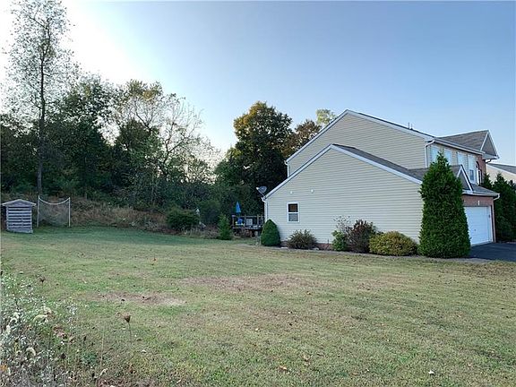 2nd image of 140 Tuscany Estates Dr