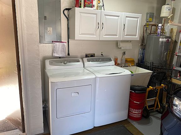 2nd image of 130 Seawind Dr