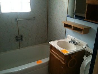 3rd image of 2443 Parkdale Ave SW