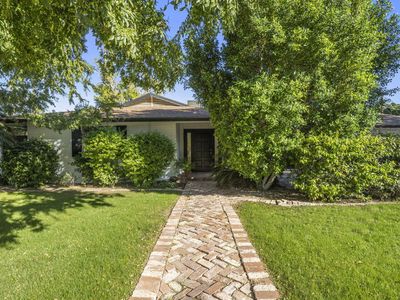 5038 E EARLL Drive, Phoenix, AZ, 85018