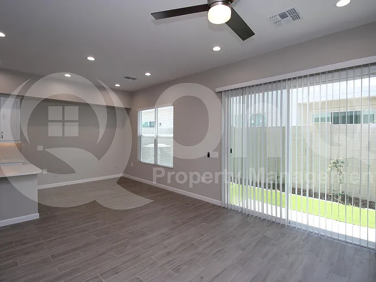 17042 N 50th Way — Photo 6