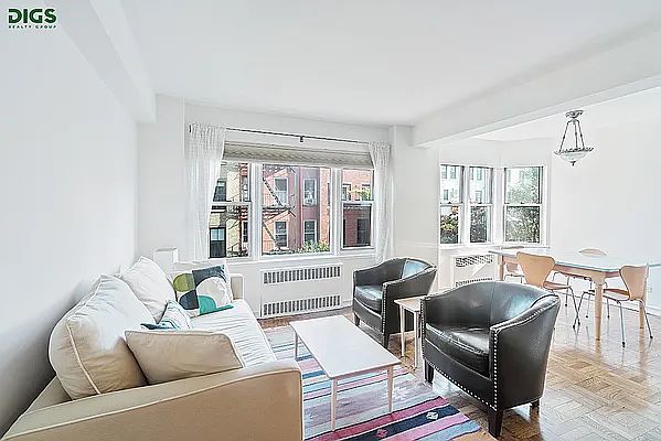 1st image of 135 Willow St APT 403