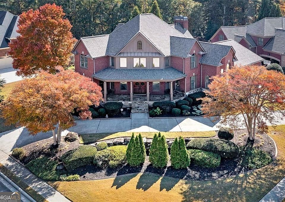 1st image of 692 Heritage Post Ln