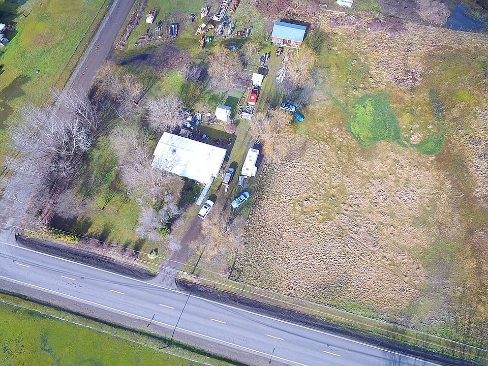 2nd image of 2989 Corey Rd