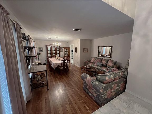 4th image of 2680 Gemini St