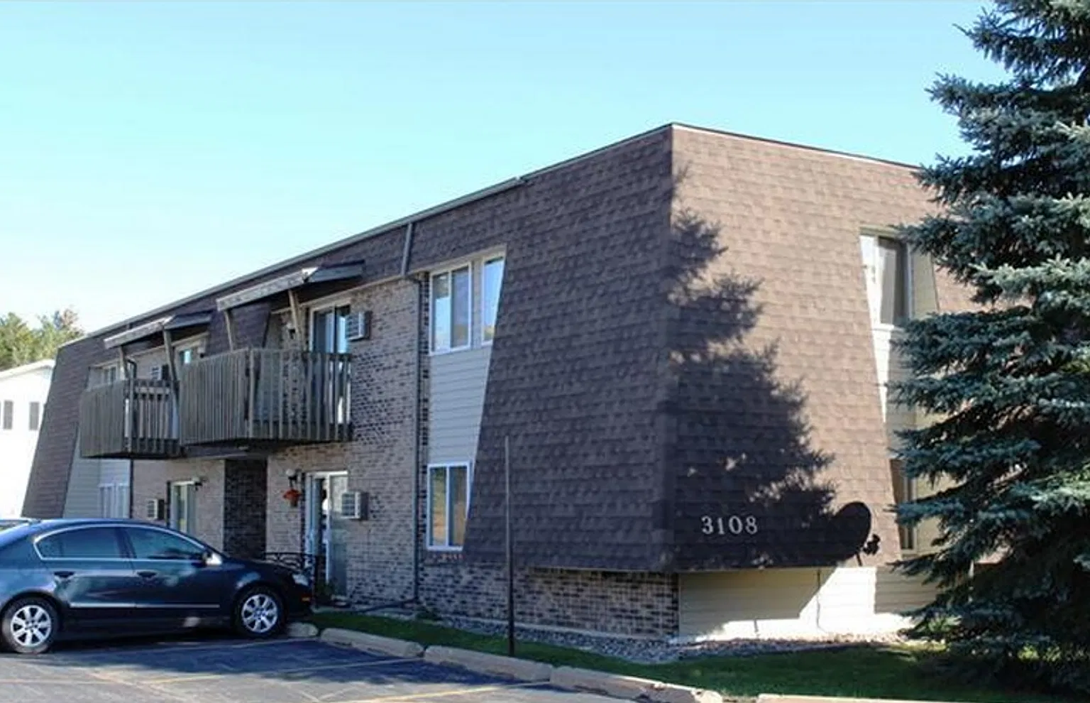 Two Bedroom Units located at 3104 Ross Ave in Schofield — Photo 1