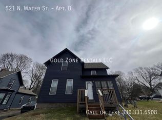 521 N Water St #B, Kent, OH 44240
