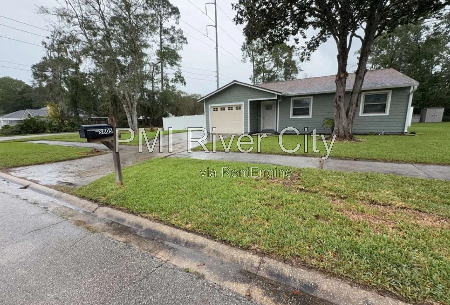 3 bed, 2.0 bath, 1079 sqft, $1,900 — Photo 1