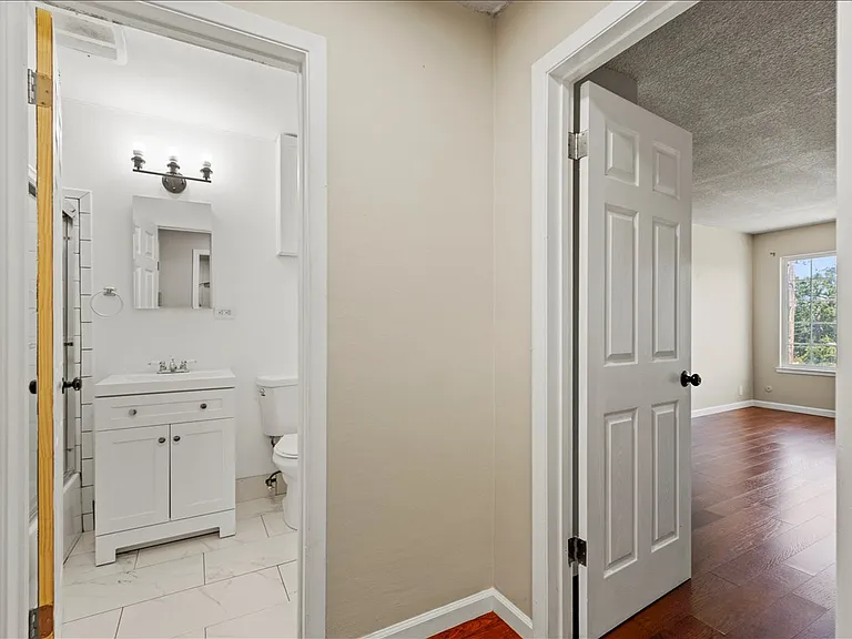 280 Howland St #303 — Photo 11