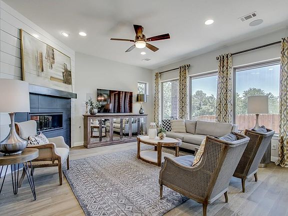 5th image of 9167 Rock Daisy Ct