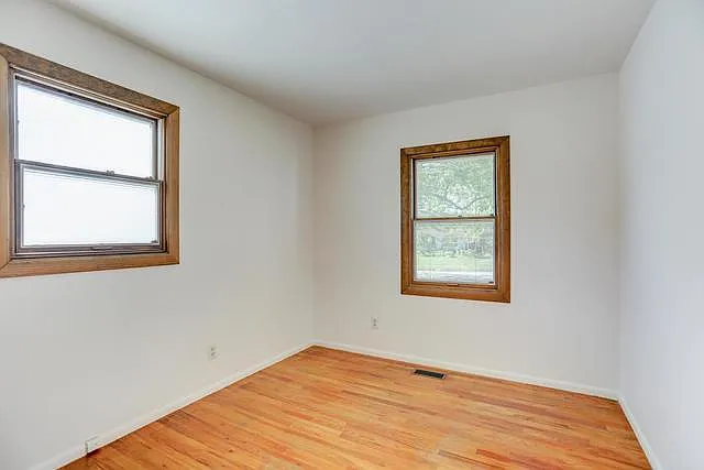 2509 Alton Dr — Photo 8