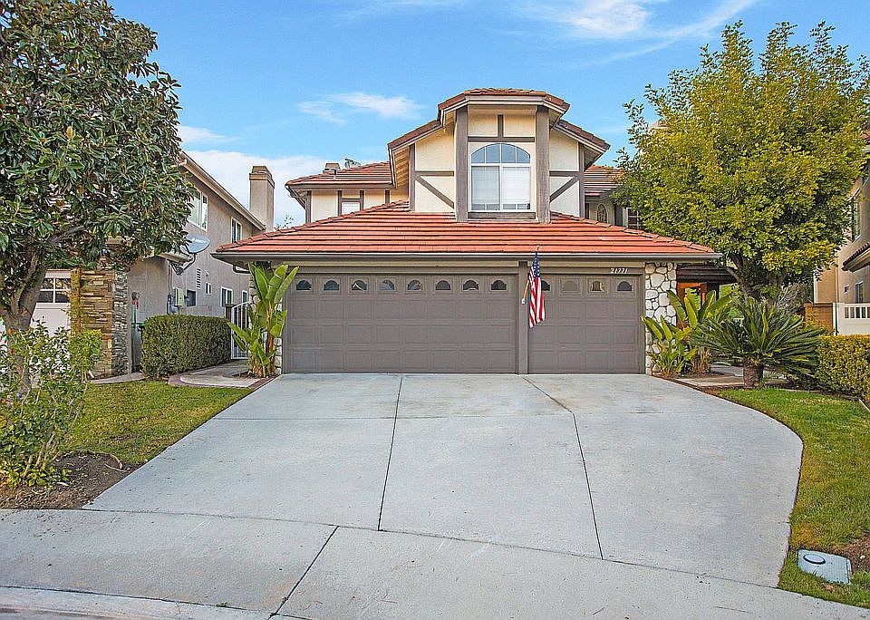 1st image of 21771 Ambrosia Ln